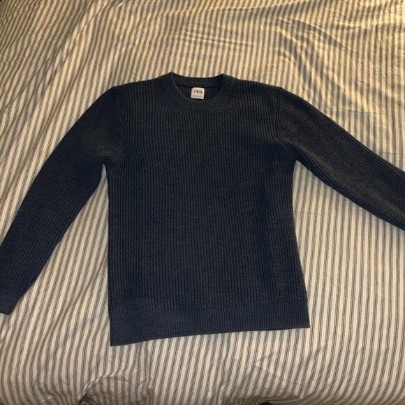 Men's Navy Zara Sweater - Picture 2 of 2